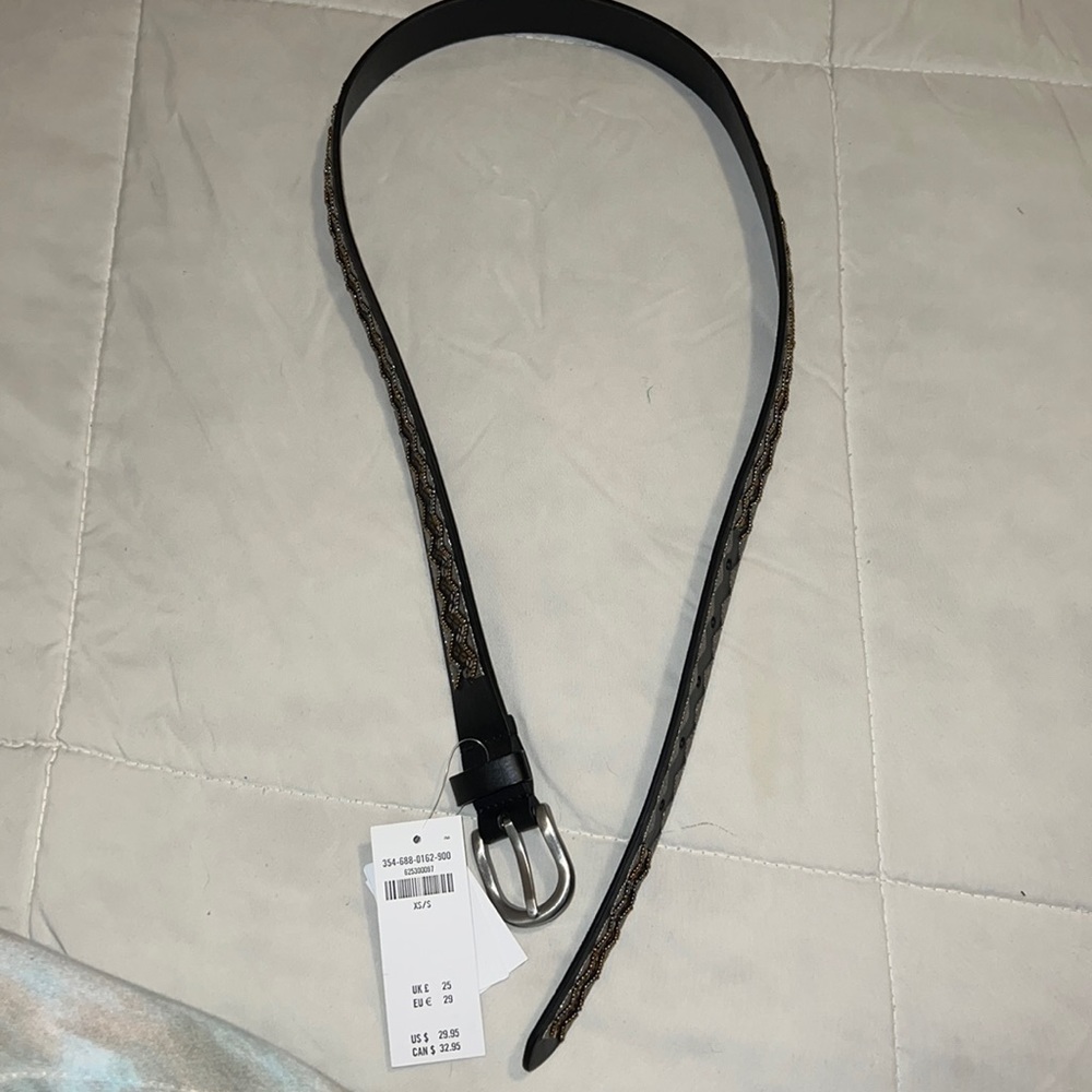 NWT embroidered belt